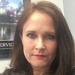 Meet your Posher, Leighe anne